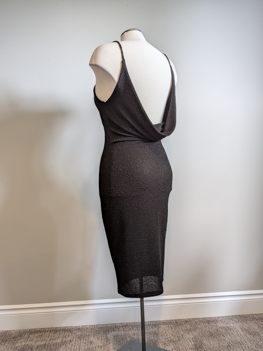 Low Back Black Midi Dress Fitted Evening Cocktail Party Wedding Holiday Date